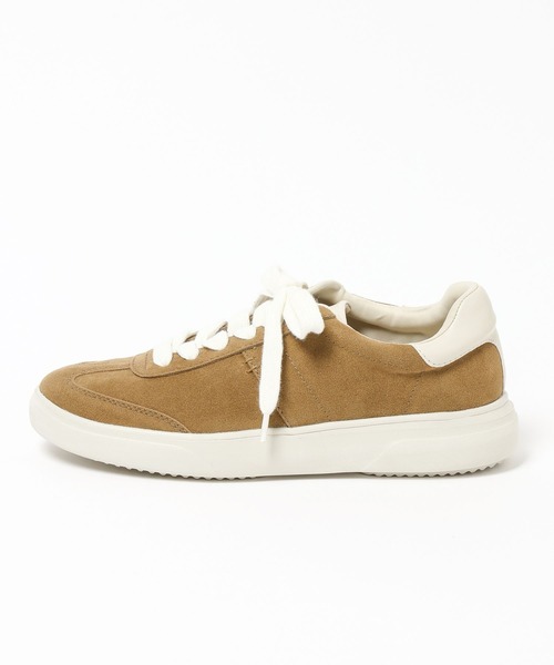 niko and...（ニコアンド）の「《抗菌消臭》フェイクスエード柔らかスニーカー（スニーカー・レディース・ライトグレー/キャメル・MEDIUM/LARGE）」の3枚目の写真