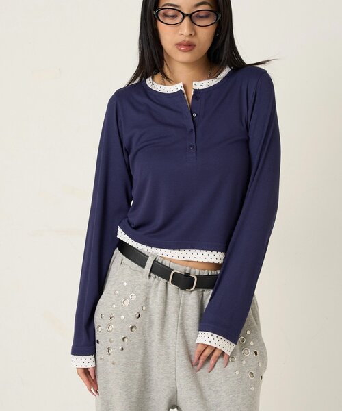 WHO'S WHO gallery（フーズフーギャラリー）の「【WEB限定カラーあり/ドット柄】レイヤードヘンリートップス（Tシャツ/カットソー・レディース・ピンク/ネイビー/ブルー系その他/イエロー/アイボリー/グレー系その他/イエロー系その他/ピンク系その他/ブラック系その他・FREE）」の13枚目の写真