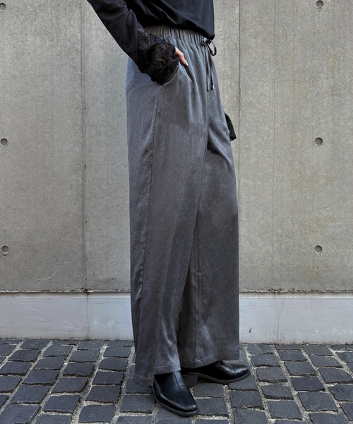 &g'aime（アンジェム）の「【&ｇ'aime 】サテンパンツ　Satin Pants（スラックス・レディース・ブラック/グレイッシュベージュ/グレー・FREE）」の16枚目の写真