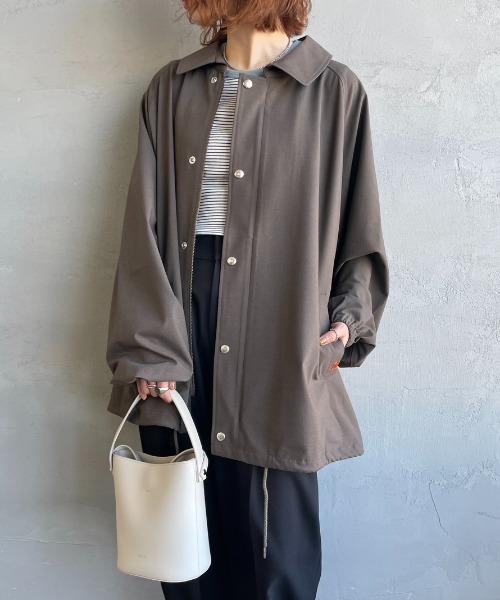 UNIVERSAL OVERALL（ユニバーサルオーバーオール）の「[UNIVERSAL OVERALL/ユニバーサルオーバーオール] 別注 コーチジャケット（その他アウター・レディース・ライトグレー/ブラック/グレイッシュベージュ・L/M）」の21枚目の写真