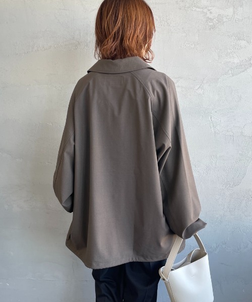 UNIVERSAL OVERALL（ユニバーサルオーバーオール）の「[UNIVERSAL OVERALL/ユニバーサルオーバーオール] 別注 コーチジャケット（その他アウター・レディース・ライトグレー/ブラック/グレイッシュベージュ・L/M）」の19枚目の写真