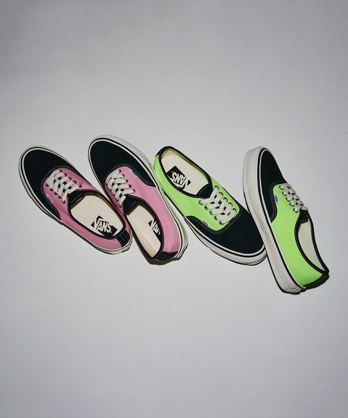 VANS（バンズ）の「VANS / ヴァンズ プレミアム オーセンティック 44（スニーカー・メンズ・ピンク/グリーン・28cm/27.5cm/27cm/26.5cm/26cm）」の3枚目の写真