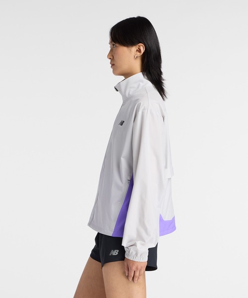 NEW BALANCE(ニューバランス)の「ファストデイズジャケット(ナイロンジャケット・レディース・ライトグレー/ブラック・X-LARGE/LARGE/MEDIUM/SMALL)」の9枚目の写真