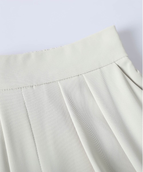 AMELY(エミリー)の「タックワイドパンツ(その他パンツ・レディース・グレイッシュベージュ/ライトベージュ/ベビーピンク/アイボリー/ブラック・L/M)」の20枚目の写真