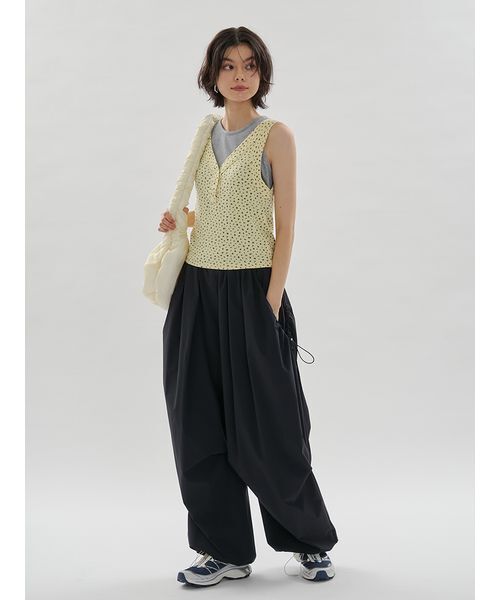 emmi（エミ）の「eco ボリュームパラシュートパンツ/撥水/UVカット/接触冷感（その他パンツ・レディース・ブラウン/オフホワイト/ブラック・1/0）」の18枚目の写真