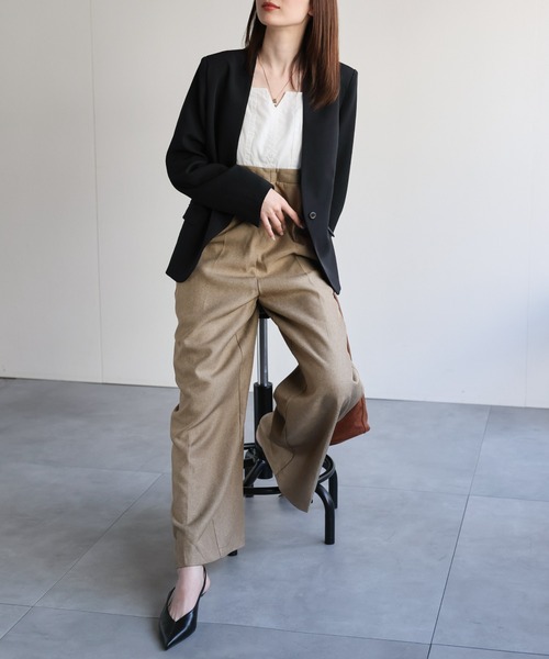 sakishimatokyo（サキシマトーキョー）の「【3サイズ展開】シングルブレスト ノーカラージャケット（ノーカラージャケット・レディース・ネイビー/ライトベージュ/ブラック・SMALL/LARGE/MEDIUM）」の5枚目の写真