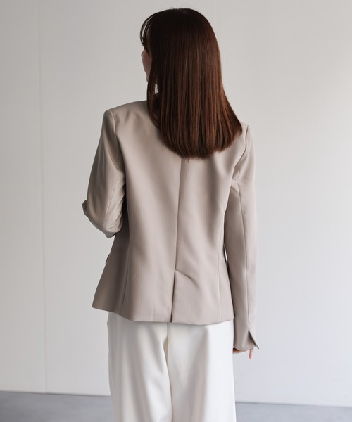 sakishimatokyo（サキシマトーキョー）の「【3サイズ展開】シングルブレスト ノーカラージャケット（ノーカラージャケット・レディース・ネイビー/ライトベージュ/ブラック・SMALL/LARGE/MEDIUM）」の13枚目の写真