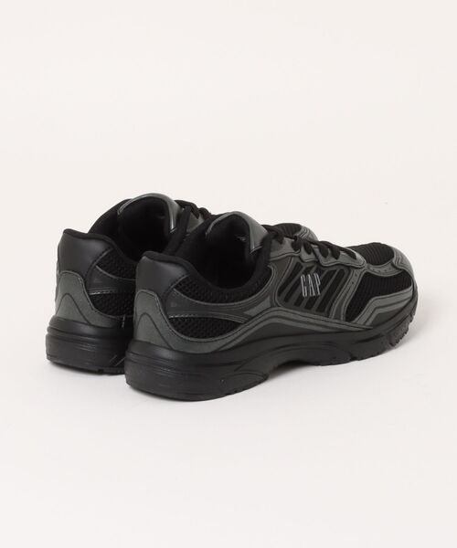 GAP（ギャップ）の「レディースY2Kスニーカー（スニーカー・レディース・ホワイト×シルバー/ブラック・23.0cm/24.0cm/25.0cm）」の3枚目の写真