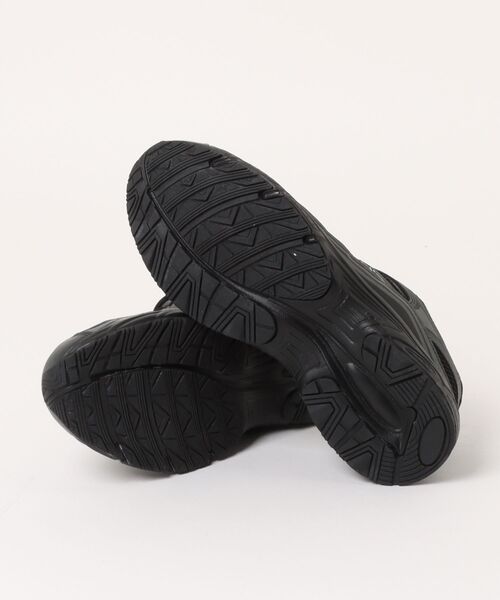 GAP（ギャップ）の「レディースY2Kスニーカー（スニーカー・レディース・ホワイト×シルバー/ブラック・23.0cm/24.0cm/25.0cm）」の4枚目の写真