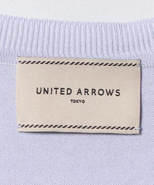 UNITED ARROWS（ユナイテッドアローズ）の「18G クルーネック ニットカーディガン ‐ウォッシャブル‐（カーディガン/ボレロ・レディース・オフホワイト/ネイビー/ベージュ/ライトブルー/ブラック・FREE）」の21枚目の写真