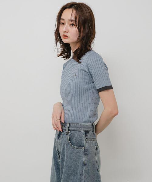SENSE OF PLACE by URBAN RESEARCH(センスオブプレイスバイアーバンリサーチ)の「『洗濯可』バイカラーケーブルセーター(ニット/セーター・レディース・オフホワイト/ベージュ/ネイビー/ライトブルー・ONE)」の6枚目の写真