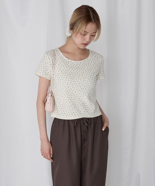 Unblend（アンブレンド）の「【Unblend】Uネック コンパクトアソート半袖Tシャツ（Tシャツ/カットソー・レディース・レッド/杢グレー/ネイビー/チャコール/アイボリー/ブラック・FREE）」の15枚目の写真