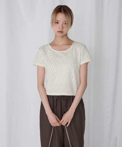 Unblend（アンブレンド）の「【Unblend】Uネック コンパクトアソート半袖Tシャツ（Tシャツ/カットソー・レディース・レッド/杢グレー/ネイビー/チャコール/アイボリー/ブラック・FREE）」の16枚目の写真