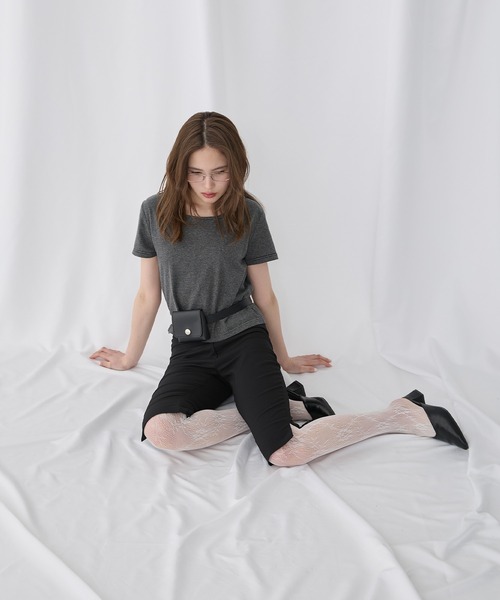 Unblend（アンブレンド）の「【Unblend】Uネック コンパクトアソート半袖Tシャツ（Tシャツ/カットソー・レディース・レッド/杢グレー/ネイビー/チャコール/アイボリー/ブラック・FREE）」の13枚目の写真