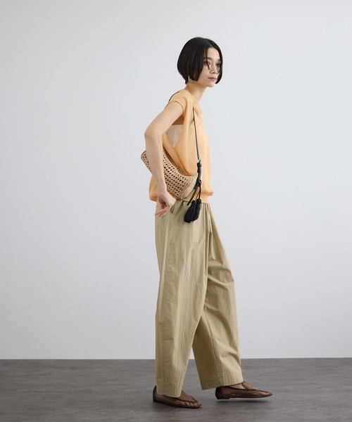 SALON adam et rope'（サロン アダム エ ロペ）の「【W S（ドゥーブル）】レザーハンドルラフィアミニバッグ（ハンドバッグ・レディース・ベージュ・FREE）」の8枚目の写真