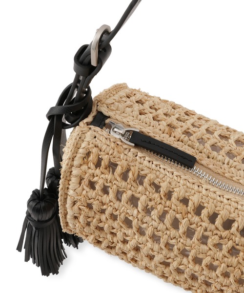 SALON adam et rope'（サロン アダム エ ロペ）の「【W S（ドゥーブル）】レザーハンドルラフィアミニバッグ（ハンドバッグ・レディース・ベージュ・FREE）」の3枚目の写真