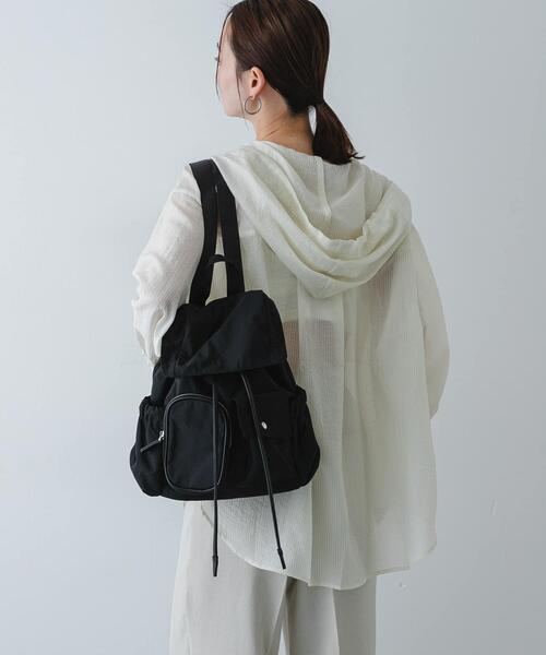 SENSE OF PLACE by URBAN RESEARCH（センスオブプレイスバイアーバンリサーチ）の「撥水マルチポケットナイロンリュック（バックパック/リュック・レディース・ブラック/ベージュ・ONE）」の4枚目の写真