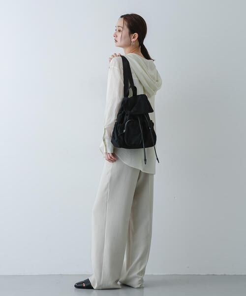 SENSE OF PLACE by URBAN RESEARCH（センスオブプレイスバイアーバンリサーチ）の「撥水マルチポケットナイロンリュック（バックパック/リュック・レディース・ブラック/ベージュ・ONE）」の5枚目の写真
