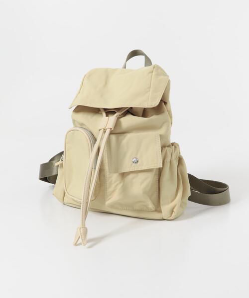 SENSE OF PLACE by URBAN RESEARCH（センスオブプレイスバイアーバンリサーチ）の「撥水マルチポケットナイロンリュック（バックパック/リュック・レディース・ブラック/ベージュ・ONE）」の15枚目の写真