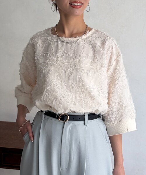 Chez toi(シェトワ)の「リブ切替花柄JQプルオーバー(シャツ/ブラウス・レディース・ブラック/オレンジ/ホワイト系その他・FREE)」の5枚目の写真