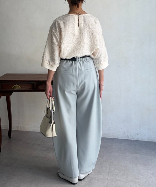 Chez toi(シェトワ)の「リブ切替花柄JQプルオーバー(シャツ/ブラウス・レディース・ブラック/オレンジ/ホワイト系その他・FREE)」の13枚目の写真