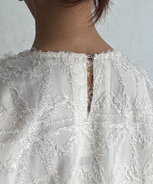 Chez toi(シェトワ)の「リブ切替花柄JQプルオーバー(シャツ/ブラウス・レディース・ブラック/オレンジ/ホワイト系その他・FREE)」の16枚目の写真