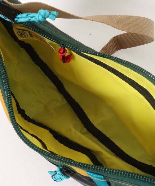 TOPO DESIGNS(トポデザインズ)の「500mlペットボトル収納可能【TOPO DESIGNS】MOONLIGHT CROSSBODY BAG(ショルダーバッグ・レディース・ブラック系その他/ブラック・ONE SIZE)」の7枚目の写真