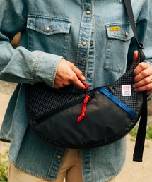 TOPO DESIGNS（トポデザインズ）の「500mlペットボトル収納可能【TOPO DESIGNS】MOONLIGHT CROSSBODY BAG（ショルダーバッグ）」