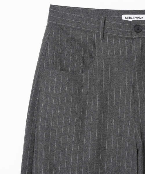 Millo Archive（ミロ アーカイブ）の「リフレクトストライプウールパンツ[チャコール]（その他パンツ・メンズ・その他・SMALL/MEDIUM/X-LARGE/LARGE）」の16枚目の写真