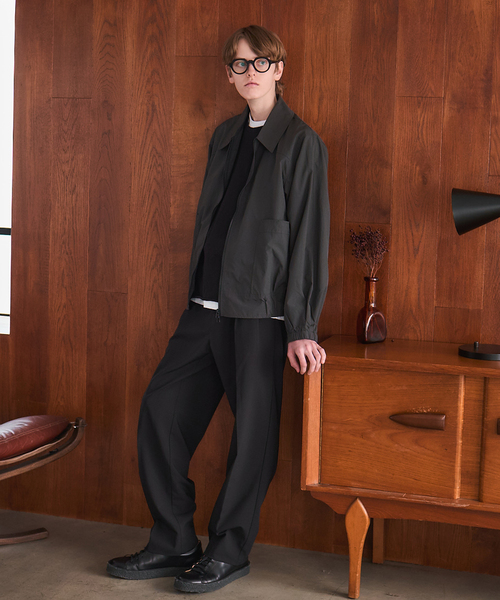 OSKR(オーエスケーアール)の「OSKR / オーエスケーアール ex Two Tuck TR Tapered Slacks(スラックス・メンズ・ブラック/グレー/ネイビー・LARGE/MEDIUM)」の4枚目の写真