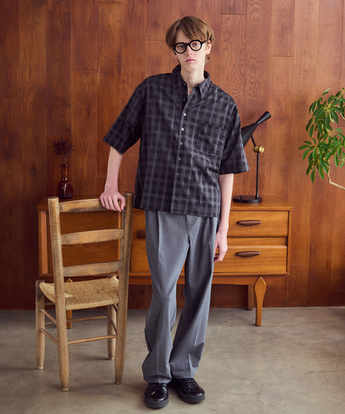 OSKR(オーエスケーアール)の「OSKR / オーエスケーアール ex Two Tuck TR Tapered Slacks(スラックス・メンズ・ブラック/グレー/ネイビー・LARGE/MEDIUM)」の8枚目の写真