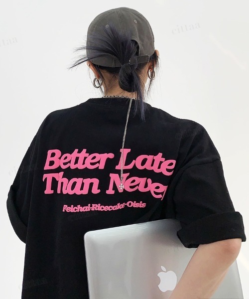 Dalfwin(ダールフィン)の「韓国ファッション Better発泡ロゴバックプリント半袖Tシャツ(Tシャツ/カットソー・レディース・ブラック/ブラウン・FREE)」の3枚目の写真