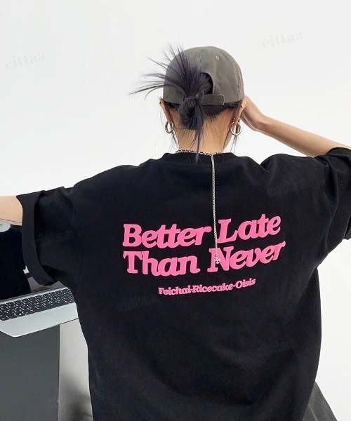 Dalfwin(ダールフィン)の「韓国ファッション Better発泡ロゴバックプリント半袖Tシャツ(Tシャツ/カットソー・レディース・ブラック/ブラウン・FREE)」の6枚目の写真