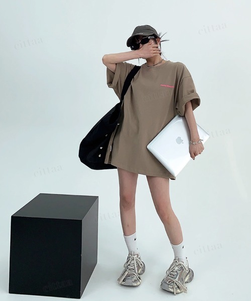 Dalfwin(ダールフィン)の「韓国ファッション Better発泡ロゴバックプリント半袖Tシャツ(Tシャツ/カットソー・レディース・ブラック/ブラウン・FREE)」の17枚目の写真