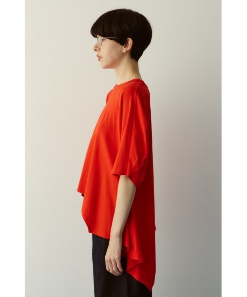 HeRIN.CYE（ヘリンドットサイ）の「Flare hem cut tops　　フレアヘムカットトップス（Tシャツ/カットソー・レディース・ホワイト/レッド/ブラック・FREE）」の21枚目の写真