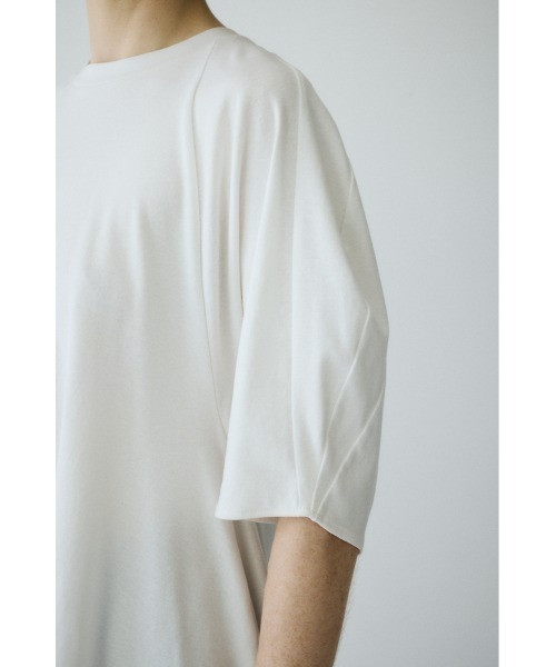 HeRIN.CYE（ヘリンドットサイ）の「Flare hem cut tops　　フレアヘムカットトップス（Tシャツ/カットソー・レディース・ホワイト/レッド/ブラック・FREE）」の16枚目の写真