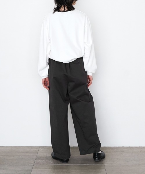 オローネ(オローネ)の「バルーンワイドパンツ(その他パンツ・レディース・ベージュ/チャコール・FREE)」の6枚目の写真