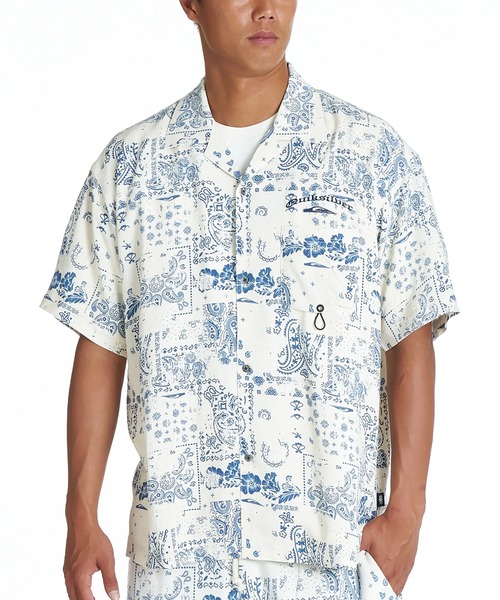Quiksilver(クイックシルバー)の「QUIKSILVER/クイックシルバー 半袖 シャツ ペイズリー柄 オープンカラー セットアップ対応 QSH262003(シャツ/ブラウス・メンズ・ホワイト系その他/ブルー系その他・M/L)」の1枚目の写真