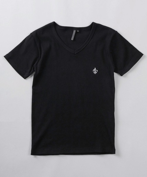 SlashDate(スラッシュデイト)の「【82】ワンポイント刺繍 テレコリブ VネックTシャツ/ユニセックス/レディース/メンズ(Tシャツ/カットソー・メンズ・ホワイト/ブラック・L/M/S)」の3枚目の写真