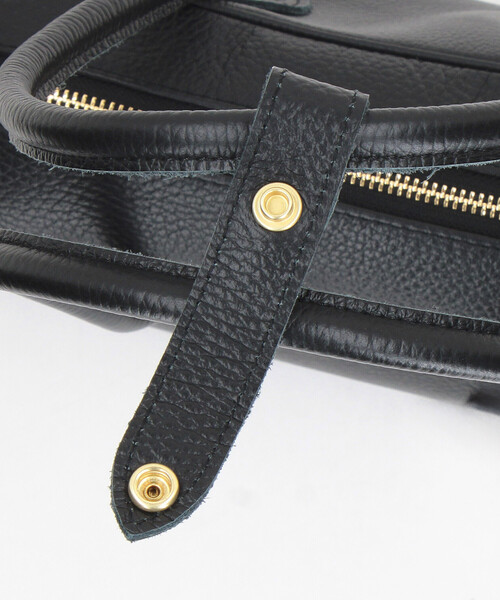 YOUNG&OLSEN The DRYGOODS STORE（ヤングアンドオルセン）の「YOUNG&OLSEN The DRYGOODS STORE/ヤングアンドオルセン EMBOSSED LEATHER STUDENT S/エンボスレザー スチューデント ハンドバッグ　限定展開（ショルダーバッグ・レディース・ピンク/ブラック・ONE SIZE）」の11枚目の写真