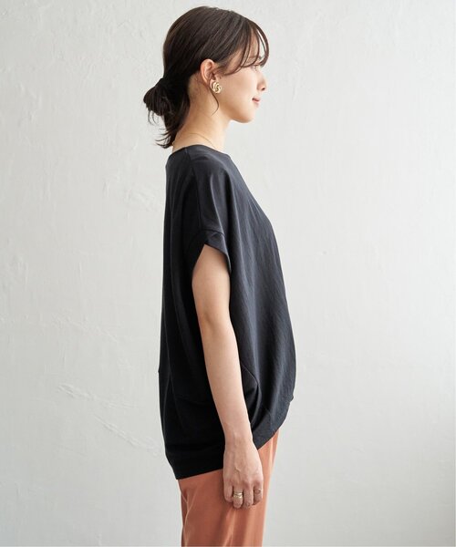 ikka(イッカ)の「【接触冷感】鹿の子センターシームタックプルオーバー(Tシャツ/カットソー・レディース・ライトブルー/ベージュ/ネイビー/マスタード/オリーブ/ブラウン系その他・M/L/S)」の8枚目の写真