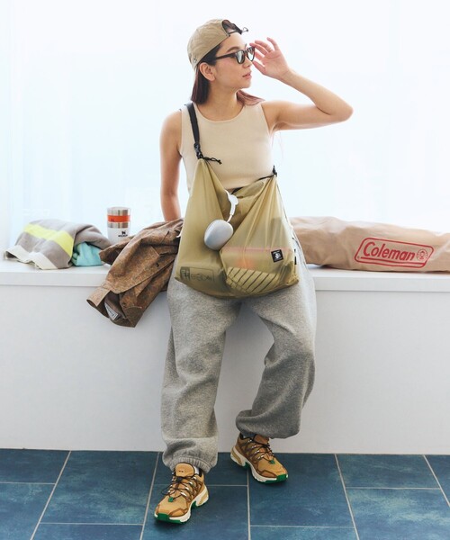 COBMASTER(コブマスター)の「Cobmaster × FREAK'S STORE/コブマスター × フリークスストア 別注 撥水PACKABLE SHOULDER パッカブル ショルダーバッグ(ショルダーバッグ・レディース・ブラック/グレー/ベージュ/ラベンダー・ONE SIZE)」の18枚目の写真