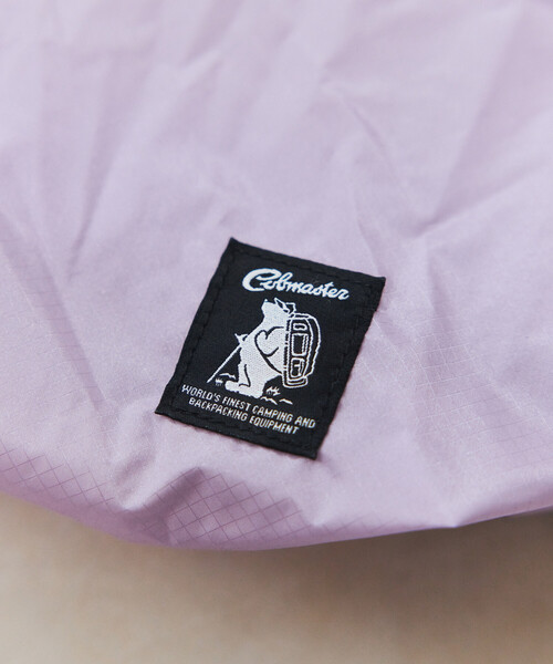 COBMASTER（コブマスター）の「Cobmaster × FREAK'S STORE/コブマスター × フリークスストア 別注 撥水PACKABLE SHOULDER パッカブル ショルダーバッグ（ショルダーバッグ・レディース・ブラック/グレー/ベージュ/ラベンダー・ONE SIZE）」の8枚目の写真