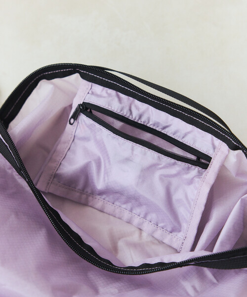 COBMASTER（コブマスター）の「Cobmaster × FREAK'S STORE/コブマスター × フリークスストア 別注 撥水PACKABLE SHOULDER パッカブル ショルダーバッグ（ショルダーバッグ・レディース・ブラック/グレー/ベージュ/ラベンダー・ONE SIZE）」の16枚目の写真