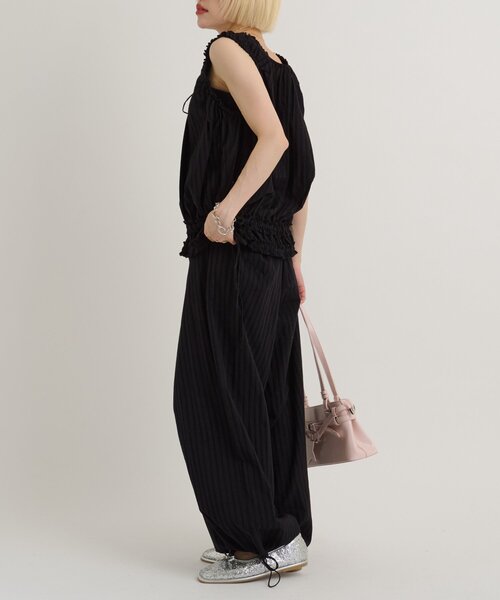 w closet(ダブルクローゼット)の「【セットアップ対応/ドット/無地】ドロストパンツ(その他パンツ・レディース・ホワイト系その他/オフホワイト/ブラック系その他/ブラック・SMALL/MEDIUM)」の17枚目の写真