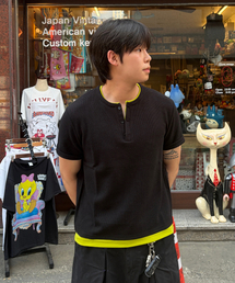 DNSR（ディーエヌエスアール）の「レイヤードヘンリーネックワッフルTシャツブラック/ライム（Tシャツ/カットソー）」