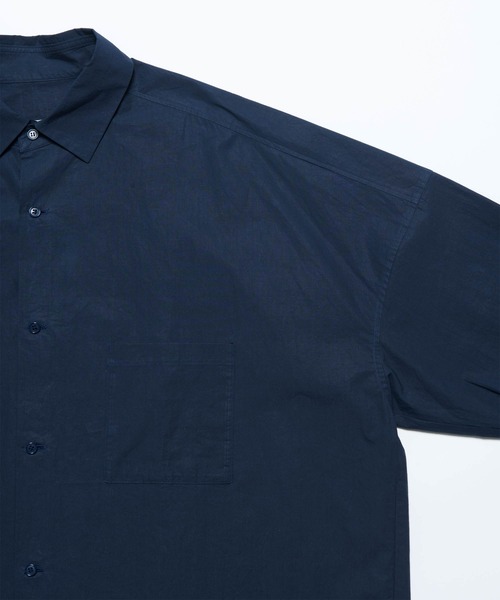 BASISBROEK（バシスブルック）の「VAKEN -SOLID-（シャツ/ブラウス・メンズ・サックスブルー/ネイビー・1/2）」の3枚目の写真