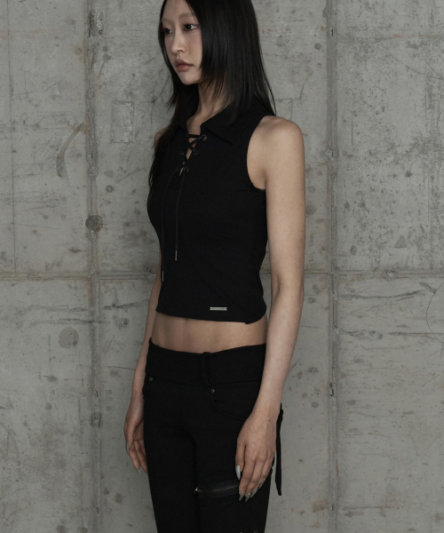 ETRE AU SOMMET(エトレオソメ)の「Halter Back Circle Corset Collar Sleeve (Black)(Tシャツ/カットソー・レディース・ブラック・FREE)」の11枚目の写真