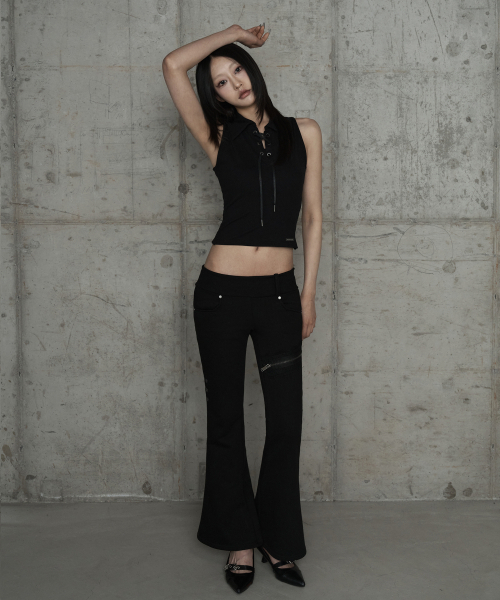 ETRE AU SOMMET(エトレオソメ)の「Halter Back Circle Corset Collar Sleeve (Black)(Tシャツ/カットソー・レディース・ブラック・FREE)」の2枚目の写真