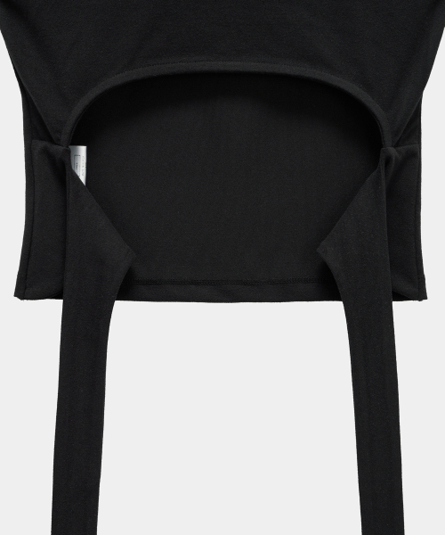 ETRE AU SOMMET(エトレオソメ)の「Halter Back Circle Corset Collar Sleeve (Black)(Tシャツ/カットソー・レディース・ブラック・FREE)」の9枚目の写真